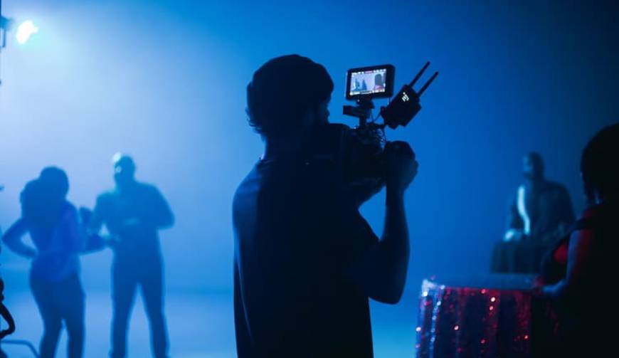 神秘新品来袭！郊区产品视频拍摄究竟有何神奇之处？